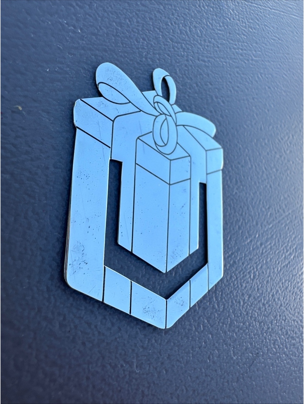 Tiffany & Co Sterling Silver 925 Gift Box Bow Bookmark Page Clip 1.5 x 2 in 6g